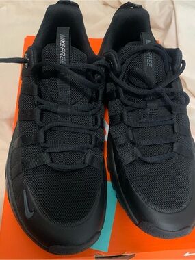Nike Free Metcon 7
Women's Training Shoes